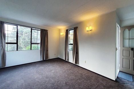 Photo of property in 53 Hathaway Avenue, Karori, Wellington, 6012