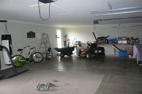 Photo of property in 123 Kennedy Road, Dairy Flat, Albany, 0792