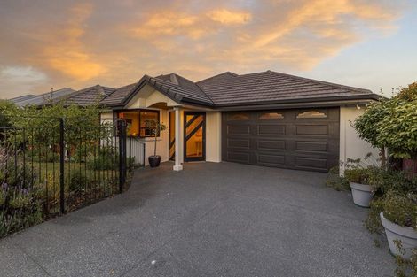Photo of property in 16 Aston Drive, Waimairi Beach, Christchurch, 8083