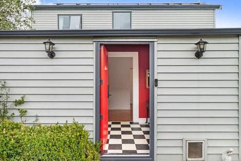 Photo of property in 297 Lake Terrace Road, Shirley, Christchurch, 8061