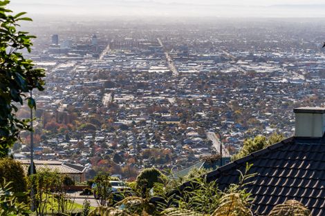 Photo of property in 33 Harry Ell Drive, Cashmere, Christchurch, 8022