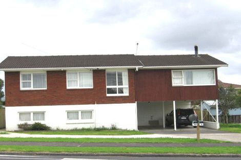 Photo of property in 108 Te Atatu Road, Te Atatu South, Auckland, 0610