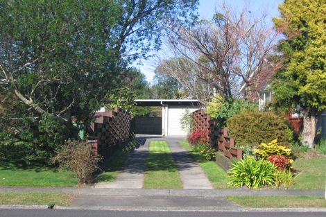 Photo of property in 42 Chedworth Avenue, Chedworth, Hamilton, 3210