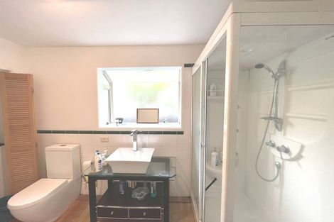 Photo of property in 58 Castleford Street, Green Bay, Auckland, 0604