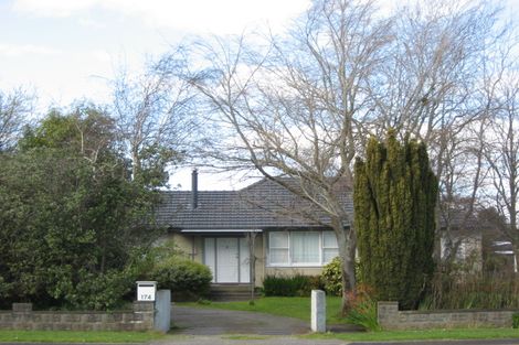 Photo of property in 174 Bridge Street, Bulls, 4818