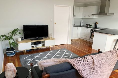 Photo of property in 4/32 Brixton Road, Mount Eden, Auckland, 1024