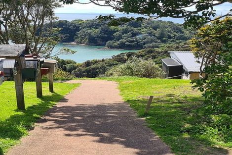 Photo of property in 19 Te Aroha Avenue, Oneroa, Waiheke Island, 1081