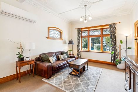 Photo of property in 9 Stone Street, Kenmure, Dunedin, 9011