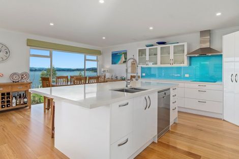 Photo of property in 86 Omokoroa Road, Omokoroa, 3114
