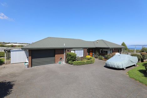 Photo of property in 79 Harvey Street, Waipahihi, Taupo, 3330