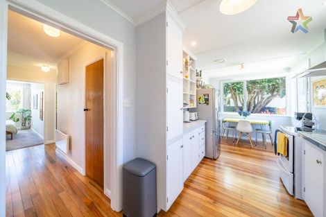 Photo of property in 72 Gordon Street, Avalon, Lower Hutt, 5011