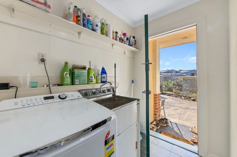 Photo of property in 6 Lomond Place, Mosgiel, 9024