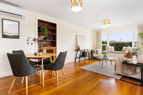 Photo of property in 40 Vancouver Crescent, Wainoni, Christchurch, 8061