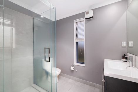 Photo of property in 24 Foresters Crescent, Parklands, Christchurch, 8083