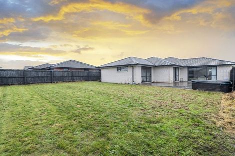 Photo of property in 6 Joy Place, Rolleston, 7614