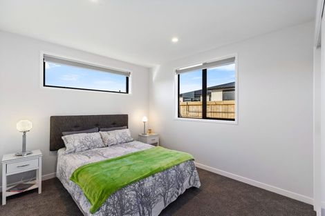 Photo of property in 42 Hinaki Street, Poike, Tauranga, 3112