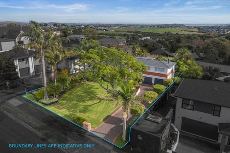 Photo of property in 3 Copperfield Terrace, Mellons Bay, Auckland, 2014