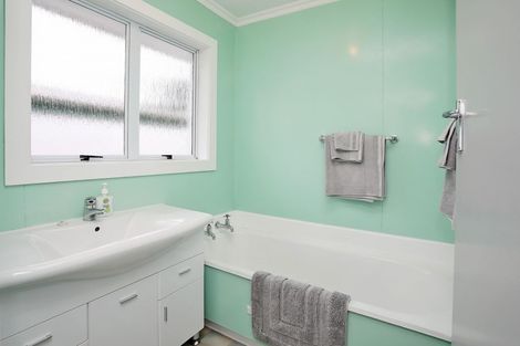 Photo of property in 130 Tanner Street, Grasmere, Invercargill, 9810