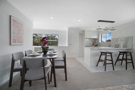 Photo of property in 2/10 Woodvale Road, Glen Eden, Auckland, 0602