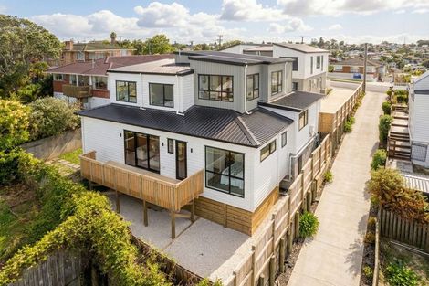 Photo of property in 39c Target Road, Totara Vale, Auckland, 0629