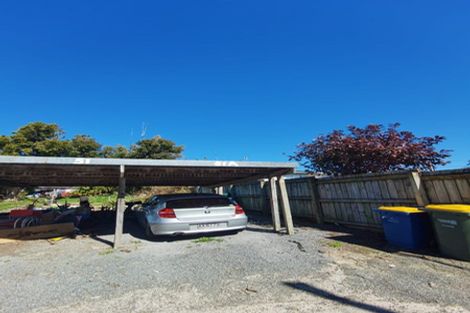 Photo of property in 51 Archibald Road, Kelston, Auckland, 0602