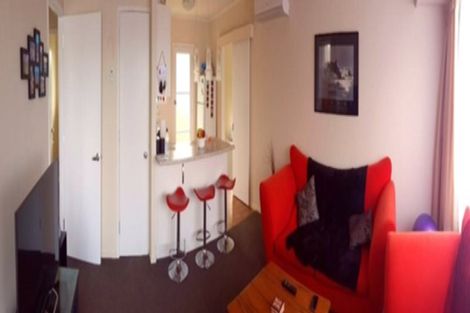 Photo of property in 43 Rawhiti Road, Manly, Whangaparaoa, 0930