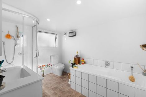 Photo of property in 2/48 Awatea Road, Hornby, Christchurch, 8042