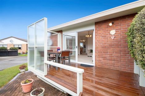 Photo of property in 21 Ruby Place, Orewa, 0931