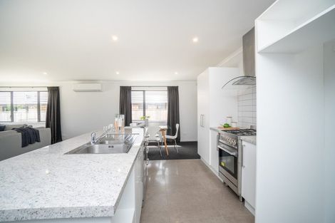 Photo of property in 21 Varsity Heights, Fitzherbert, Palmerston North, 4410