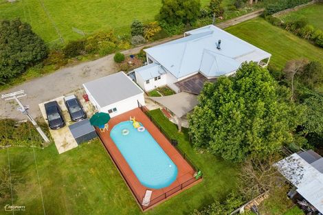 Photo of property in 1188 State Highway 2, Mikimiki, Masterton, 5881