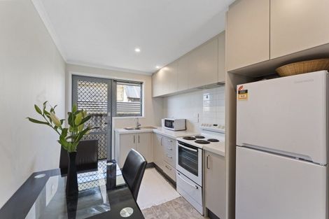 Photo of property in 2/159 Edgeware Road, Edgeware, Christchurch, 8013