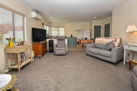Photo of property in 19a Charles Street, Carterton, 5713
