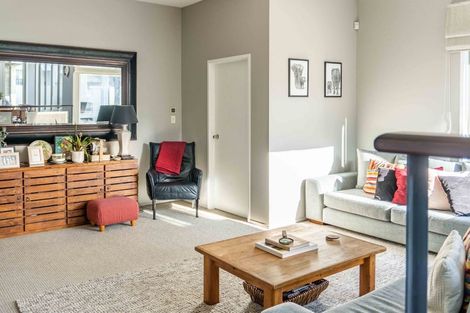 Photo of property in 186 Oceanbeach Road, Mount Maunganui, 3116