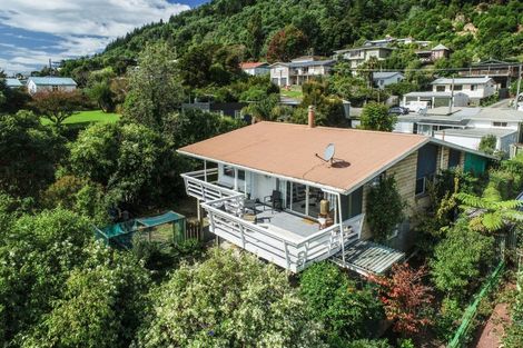 Photo of property in 50b Milton Terrace, Picton, 7220