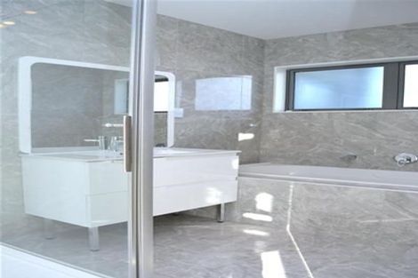 Photo of property in 12 Matata Drive, Takanini, 2112