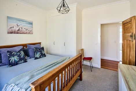 Photo of property in 22 Central Terrace, Alicetown, Lower Hutt, 5010