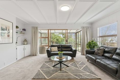 Photo of property in 17 Tawa Street, Hilltop, Taupo, 3330