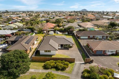 Photo of property in 25 Hibiscus Avenue, Mount Maunganui, 3116