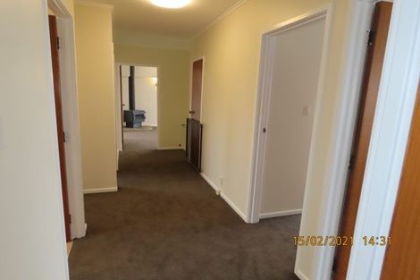 Photo of property in 8 Bodi Place, Te Atatu South, Auckland, 0610