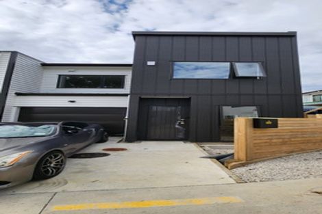 Photo of property in 28 Korokio Lane, Henderson, Auckland, 0612