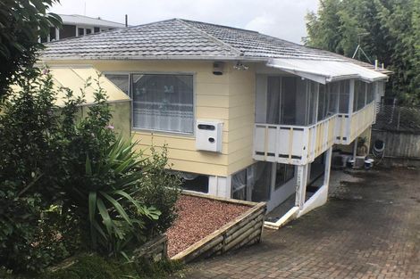 Photo of property in 1/111 Tirimoana Road, Te Atatu South, Auckland, 0602