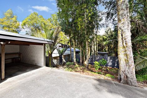 Photo of property in 1/9a Wyvern Place, Glenfield, Auckland, 0629