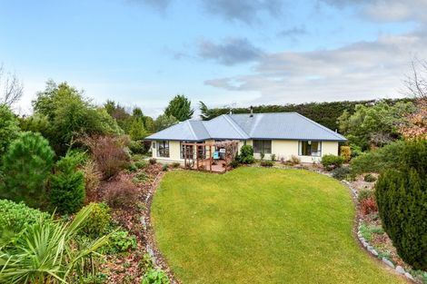 Photo of property in 34 Churchlea Place, Darfield, 7510