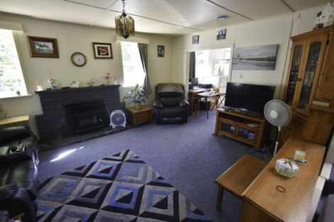 Photo of property in 16 Bullians Avenue, Taumarunui, 3920