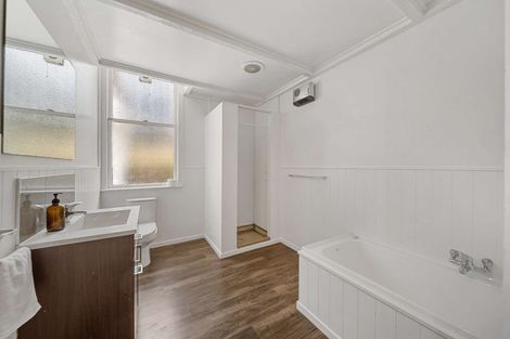 Photo of property in 24 Neidpath Road, Mornington, Dunedin, 9011