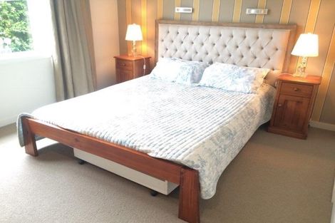 Photo of property in 12 Old Station Avenue, Wanaka, 9305