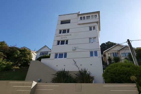 Photo of property in Ambassador Flats, 4/7 Maurice Terrace, Te Aro, Wellington, 6011