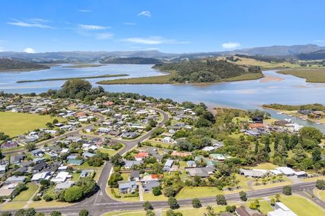 Photo of property in 64a Robinson Road, Whitianga, 3510