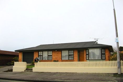Photo of property in 23 Kauri Terrace, Hargest, Invercargill, 9810