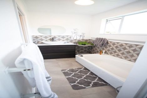 Photo of property in 74 Main Road, Harihari, 7884